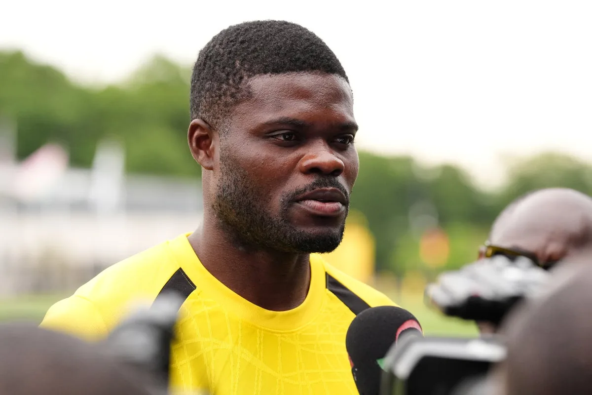 World Cup 2026: Djed Spence appears not to shake hands with Thomas Partey before England v Ghana