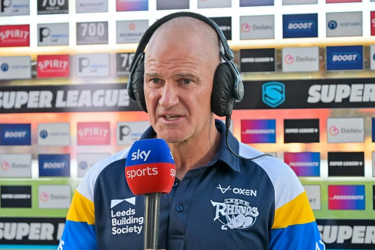 Leeds Rhinos extend Super League lead with dominant win over Catalans Dragons
