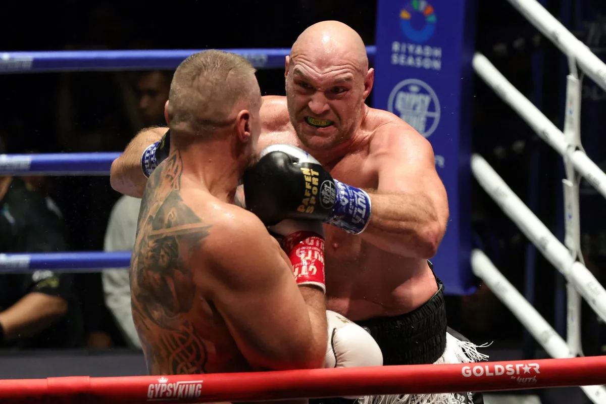 Tyson Fury vs Mariusz Wach: Briton wins low-key warm-up to keep Anthony Joshua fight on track